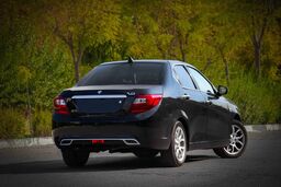 کاهش قیمت خودرو دنا در بازار - ۵ آبان