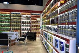شوک جدید به بازار خودرو / لاستیک و روغن قسطی به بازار رسید