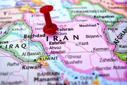 خبر خوش برای اقتصاد ایران / اقدام ترامپ بر علیه تحریم‌ها