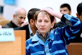 توییت آقای ب.ز حسابی جنجال به پا کرد!